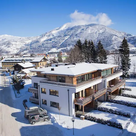 & Golf Zell Am By Alpin - Incl Summercard Целль-ам-Зеє