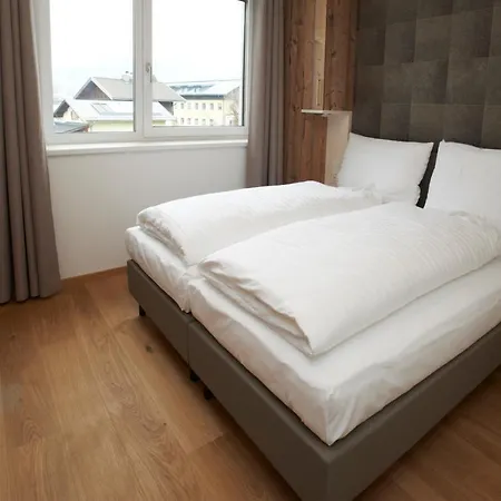 Apartamento & Golf Zell Am By Alpin *
