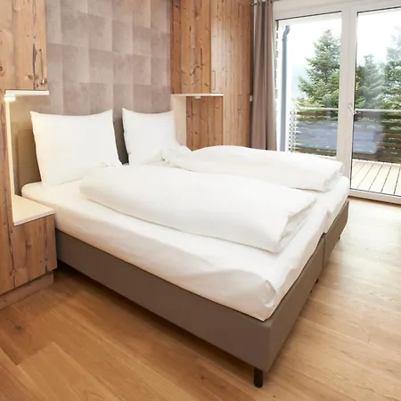 & Golf Zell Am By Alpin Apartamento *