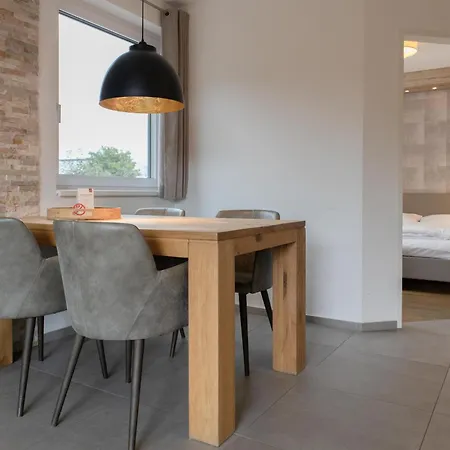 & Golf Zell Am By Alpin 아파트