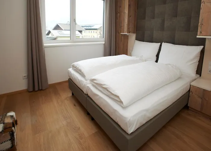 Appartement & Golf Zell Am By Alpin *